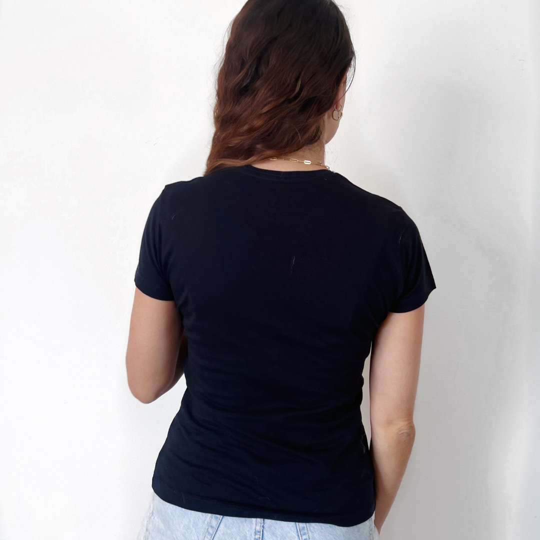 T-shirt negra - Mujer